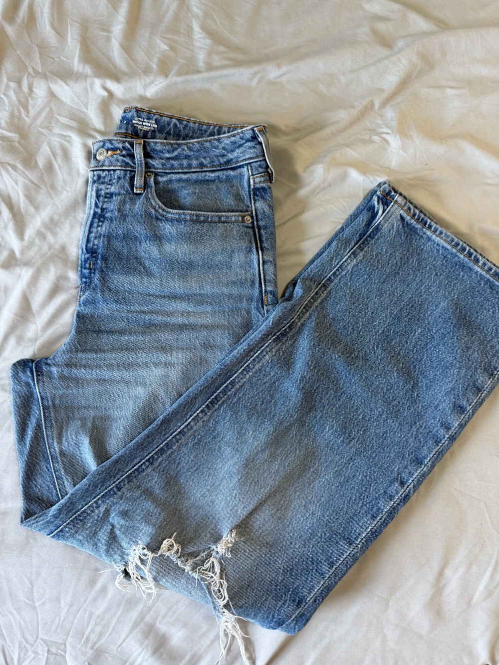 Old Navy Women's Light Blue Straight-Leg Jeans w